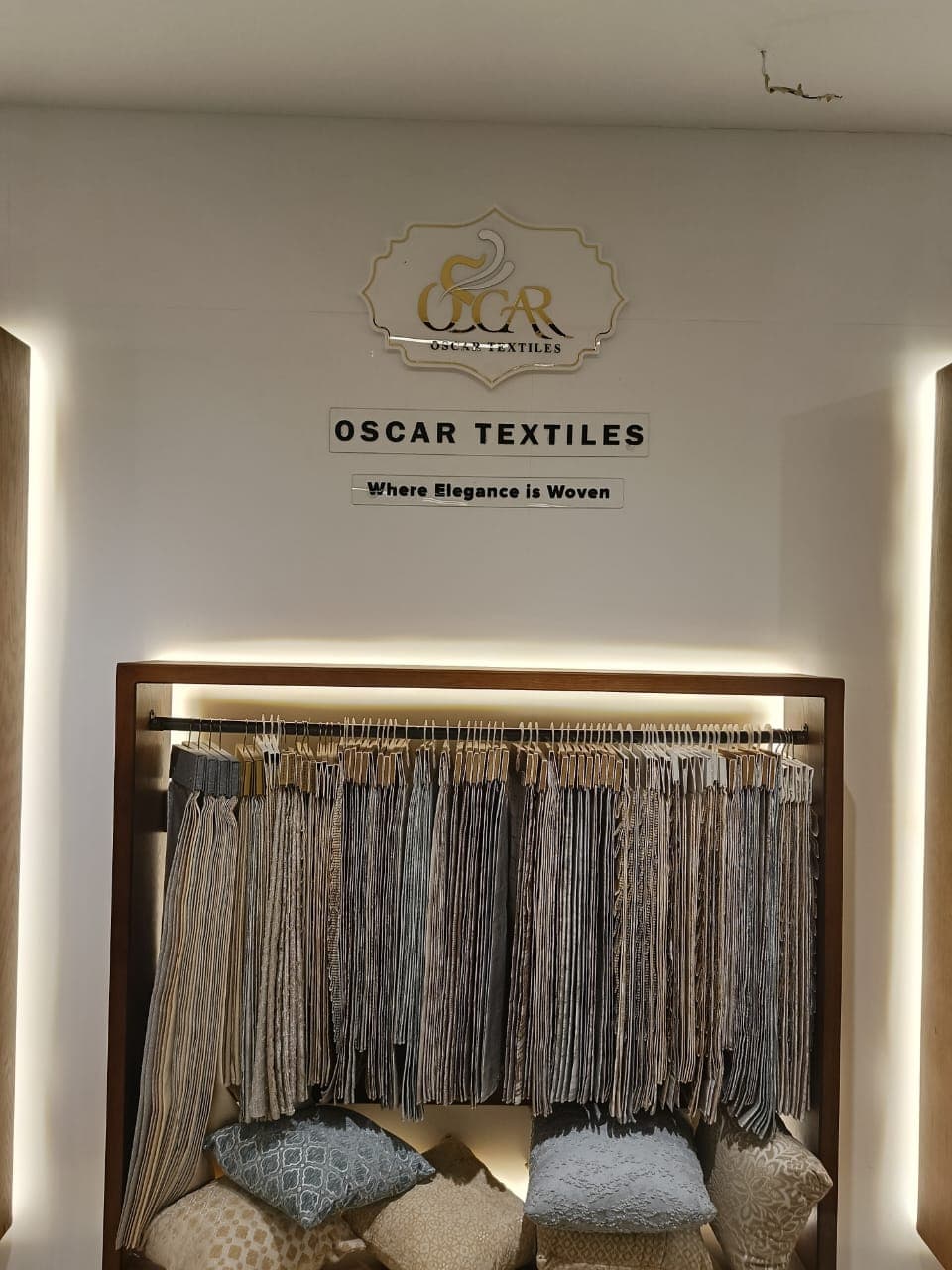 نموذج عمل 65